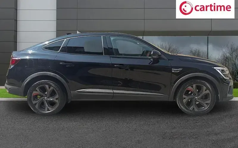 Used Renault Arkana R.S. 140 HP (102 kW) 2022 Black SUV