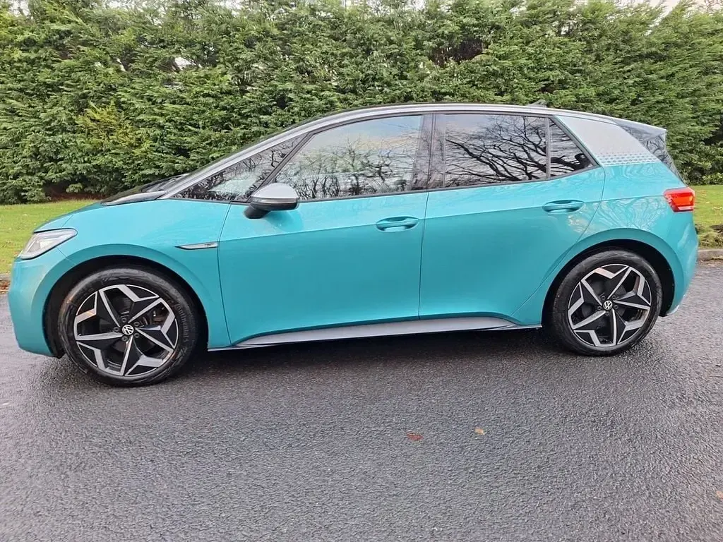 Usado VW ID.3 Pro Performance 150 kW (204 HP) 2020 Azul Citadino
