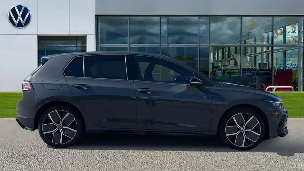 Used VW Golf VIII Black Edition 150 HP (110 kW) 2026 Dolphin grey metallic