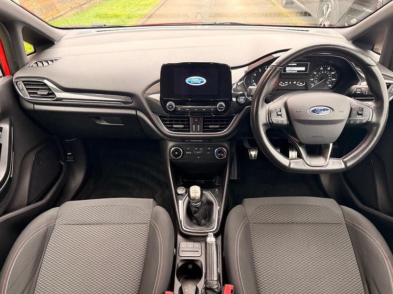 Used Ford Fiesta ST-Line 125 HP (91 kW) 2018 Red Hatchback