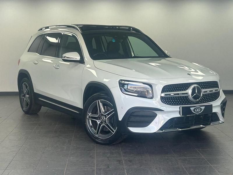 Used Mercedes GLB200 AMG Line Premium Plus 163 HP (119 kW) 2021 White SUV