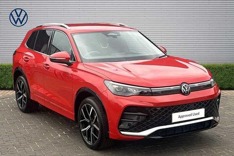 Used VW Tiguan R-line 272 HP (200 kW) 2025 Red SUV
