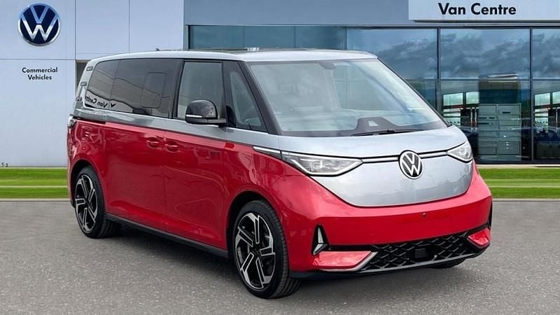 Silver Used 2025 VW ID. Buzz GTX MPV | £66,991 - Image 1/4