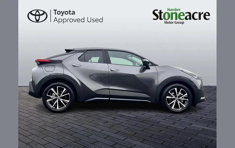 Used Toyota C-HR Design 220 HP (161 kW) 2025 Grey SUV