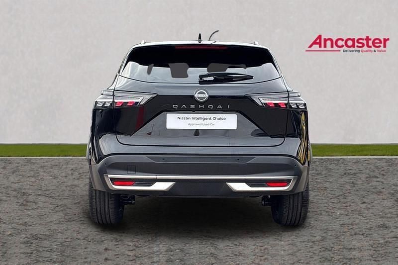 New Nissan Qashqai Tekna 2025 Tallic  ceramic grey SUV