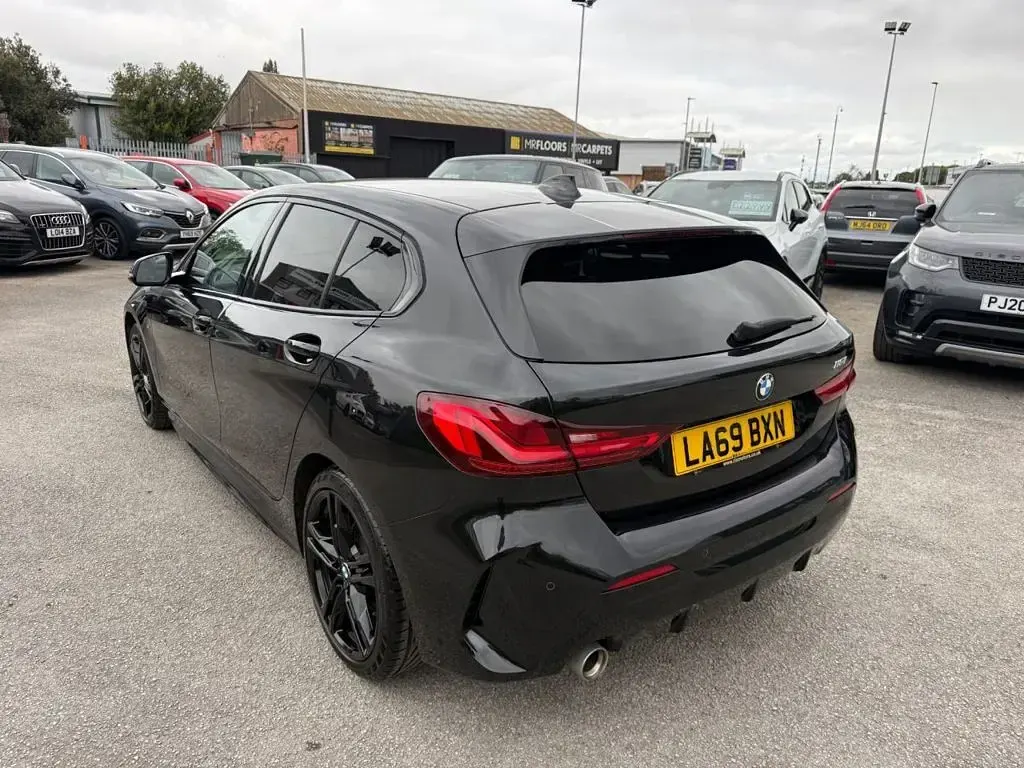 Used BMW 118 M Sport 140 HP (102 kW) 2020 Black Hatchback