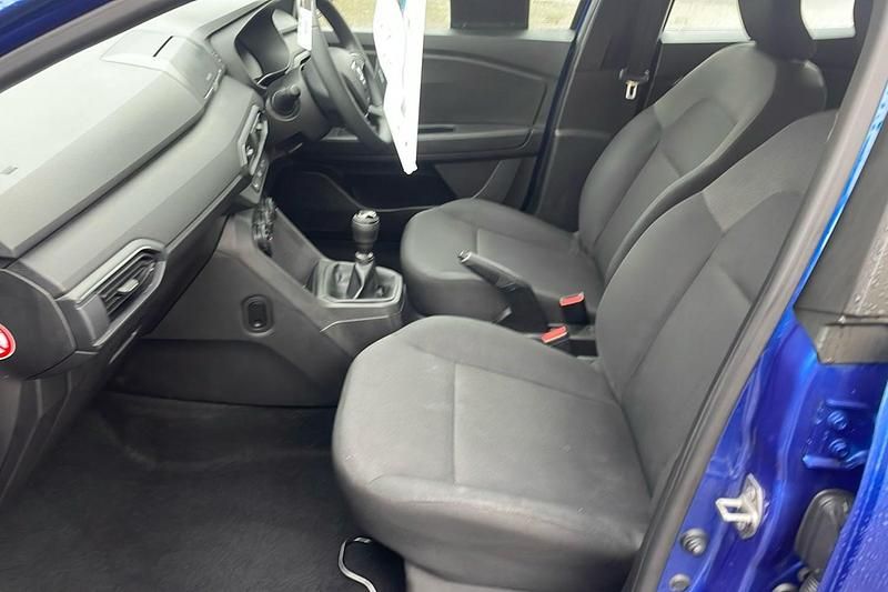 Used Dacia Sandero Essentiel 90 HP (66 kW) 2022 Blue Hatchback