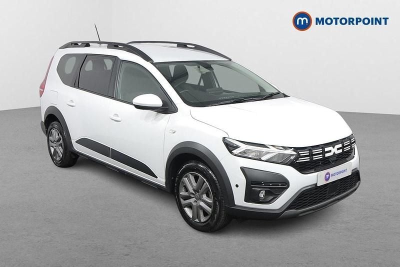 White Used 2023 Dacia Jogger Expression MPV | £13,799 (Fair price) - Image 1/4