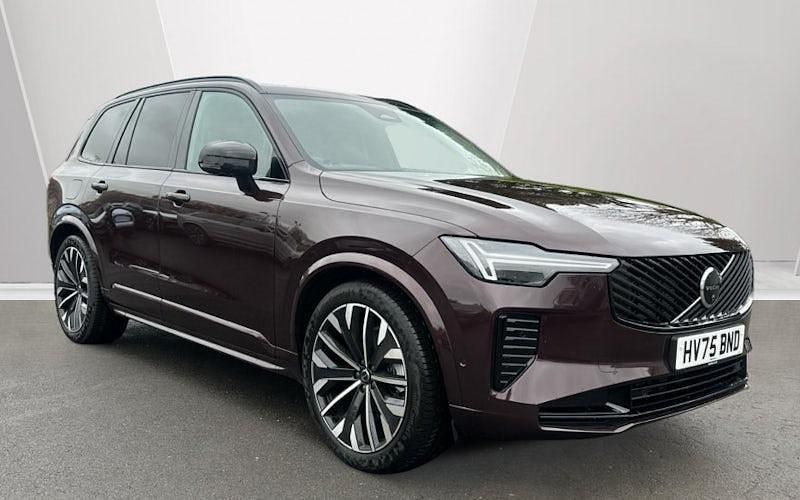 Used Volvo XC90 Plus 250 HP (183 kW) 2025 SUV