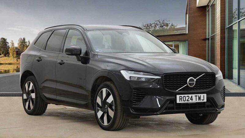 Used 2024 Volvo XC60 Plus SUV | £39,250 (Fair price) - Image 1/4