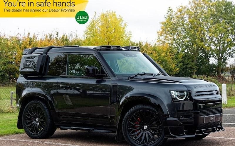 Used 2024 Land Rover Defender SUV | £61,995 (Good price) - Image 1/4