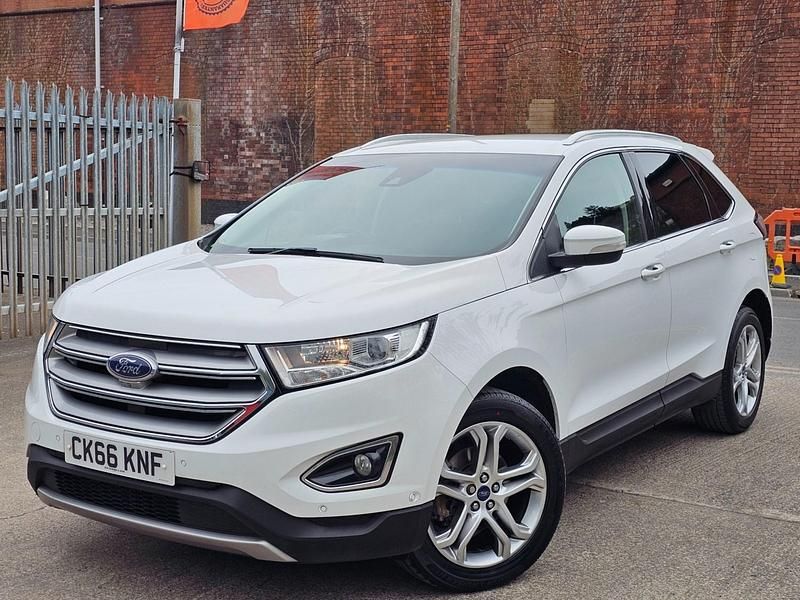 Used Ford Edge Titanium 180 HP (132 kW) 2016 White SUV