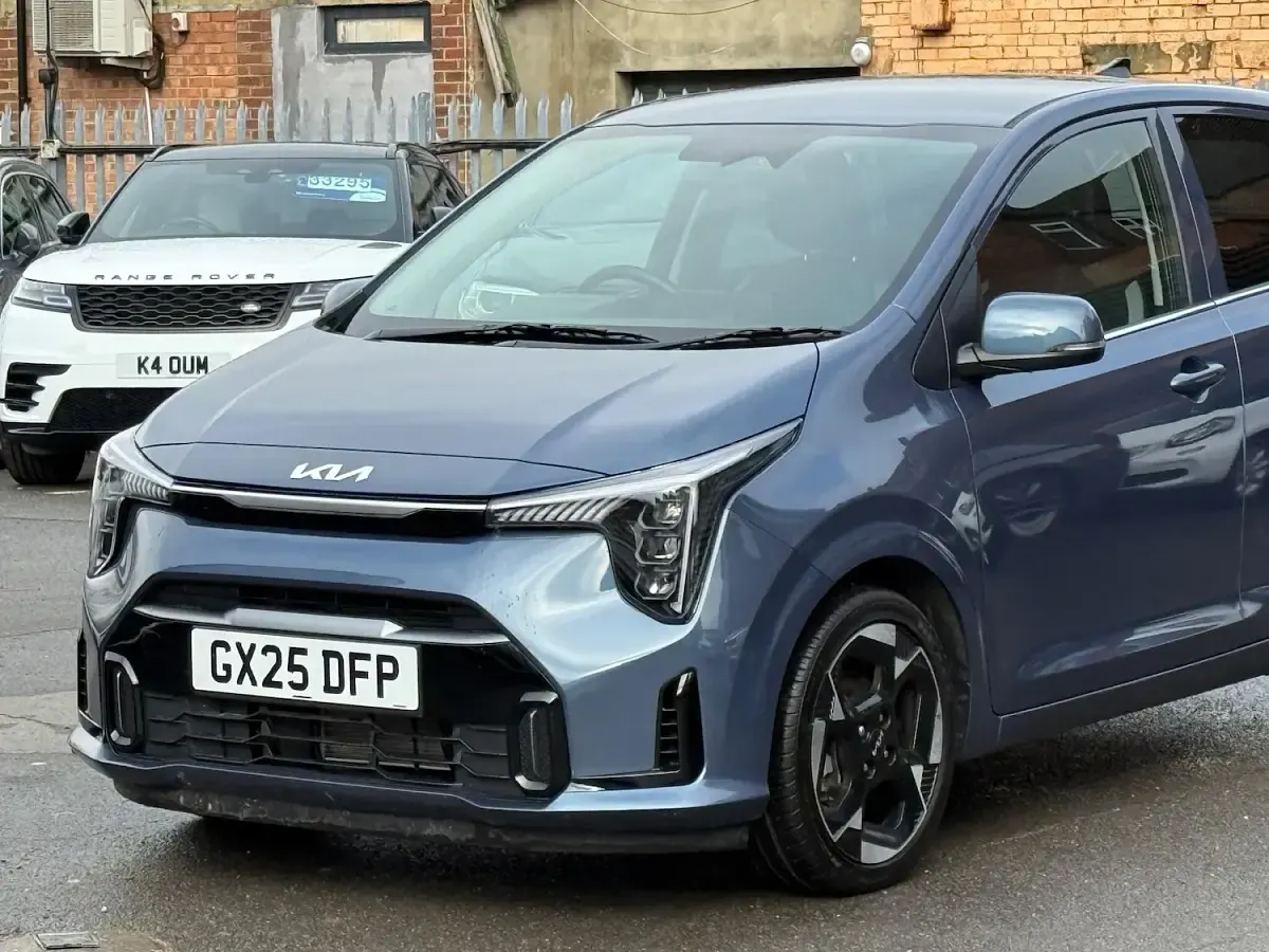 Used Kia Picanto 2025 Blue Hatchback