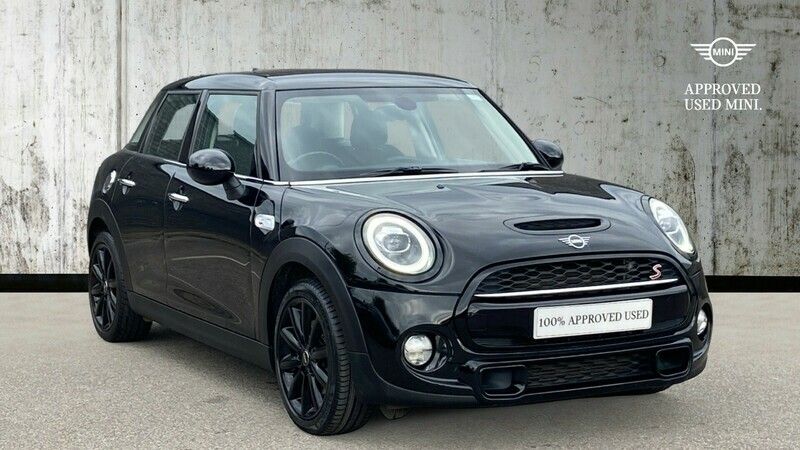Used Mini Cooper S Hatch 189 HP (139 kW) 2018 Black Hatchback
