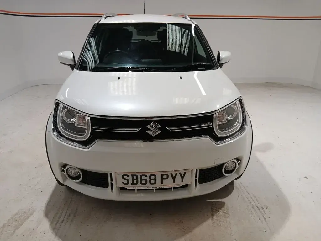 Used Suzuki Ignis SZ5 90 HP (66 kW) 2019 White SUV