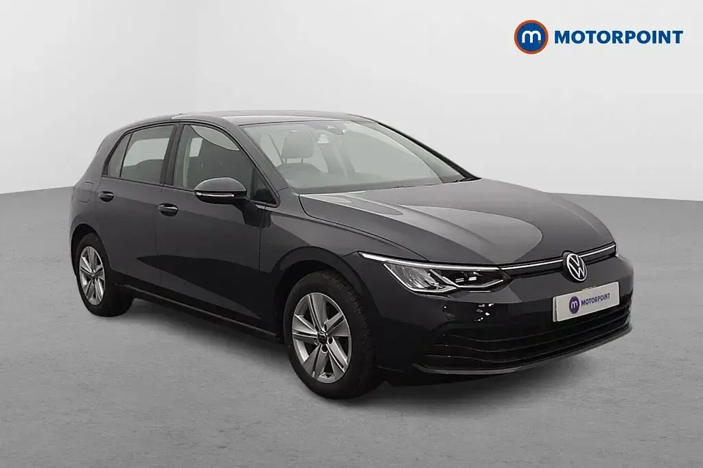 Used VW Golf VIII Life 131 HP (96 kW) 2023 Hatchback