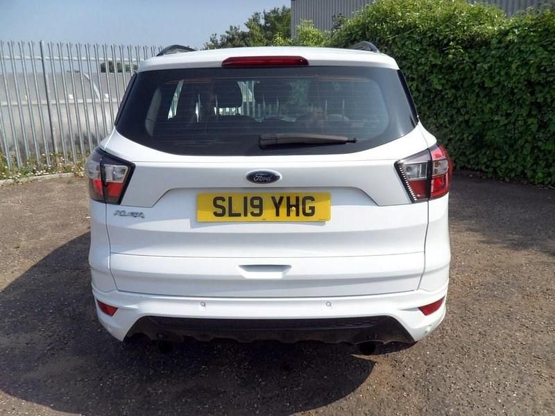 Used Ford Kuga ST-Line X 120 HP (88 kW) 2019 White SUV