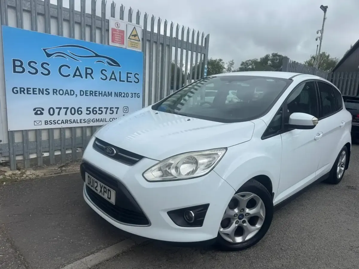Begagnad Ford C-MAX Zetec 115 HK (84 kW) 2012 Vit Minibuss