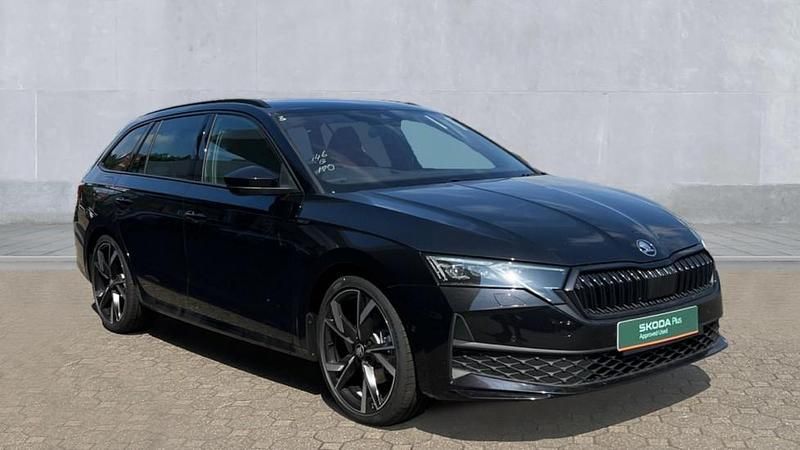 Black magic New 2025 Skoda Octavia SportLine Estate | £37,514 - Image 1/4