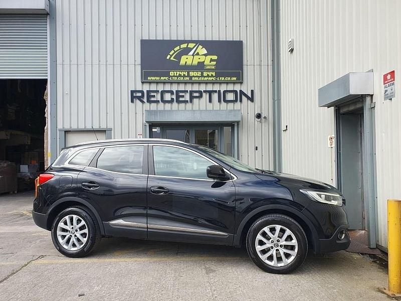 Used Renault Kadjar Dynamique 110 HP (80 kW) 2017 Black SUV