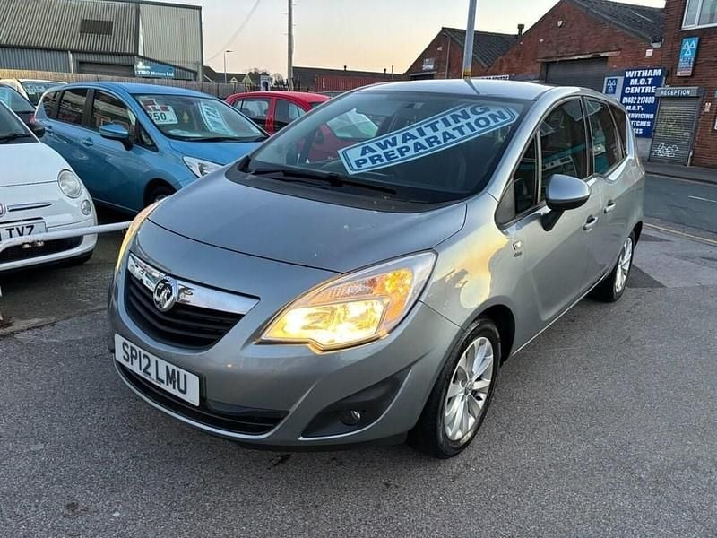 Używany Vauxhall Meriva Active 100 KM (73 kW) 2012 Srebrny Minivan