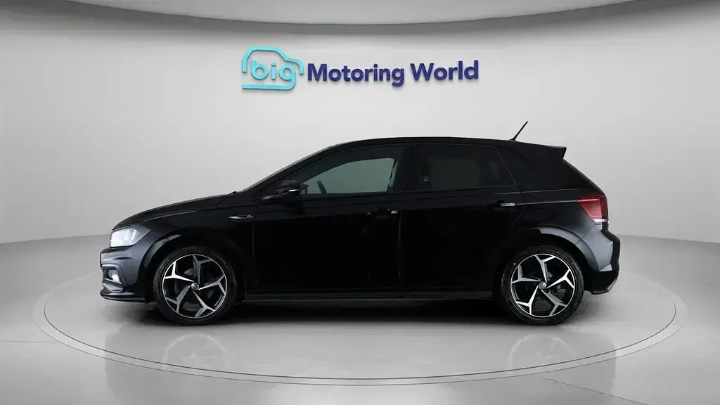Used VW Polo R-line 115 HP (84 kW) 2020 Black Hatchback