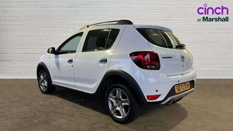 Used Dacia Sandero Comfort 90 HP (66 kW) 2020 White SUV