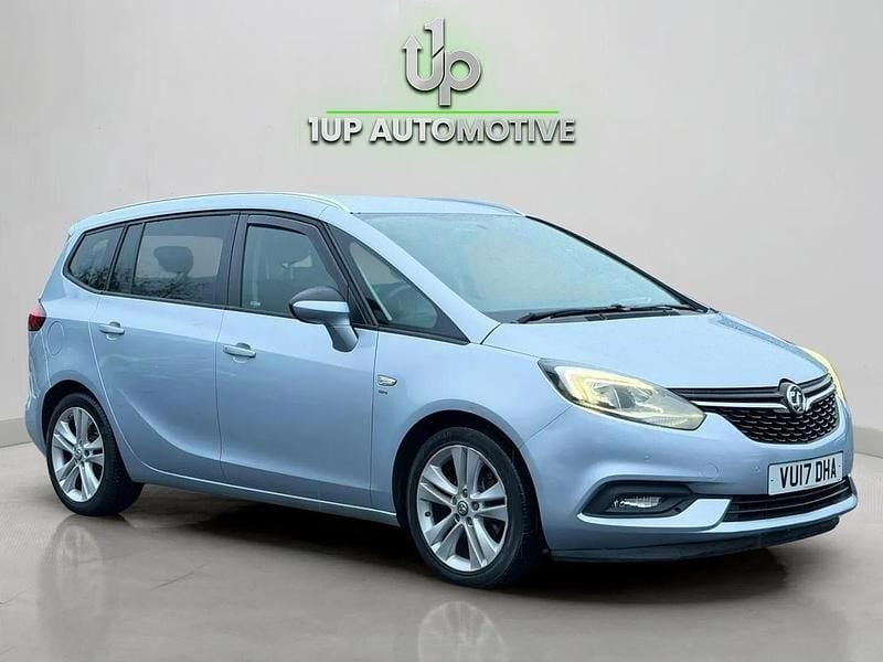 Used Vauxhall Zafira Tourer SRi 140 HP (102 kW) 2017 Silver MPV