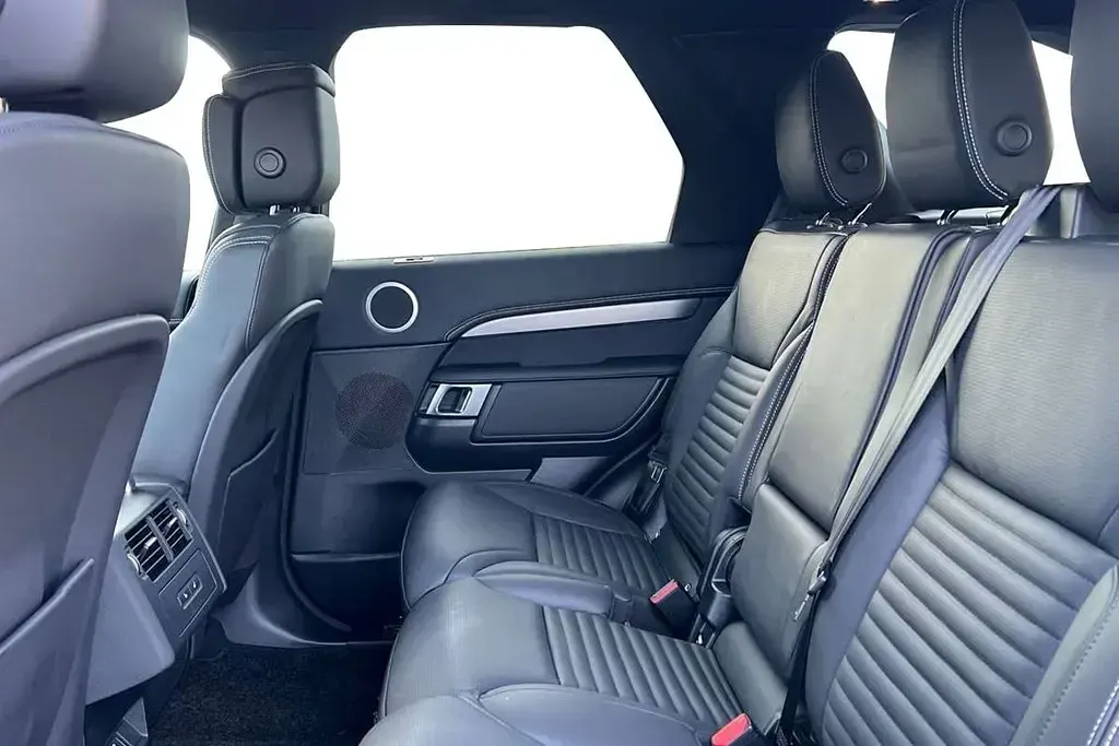 Used Land Rover Discovery 5 HSE Dynamic 344 HP (253 kW) 2025 Blue SUV
