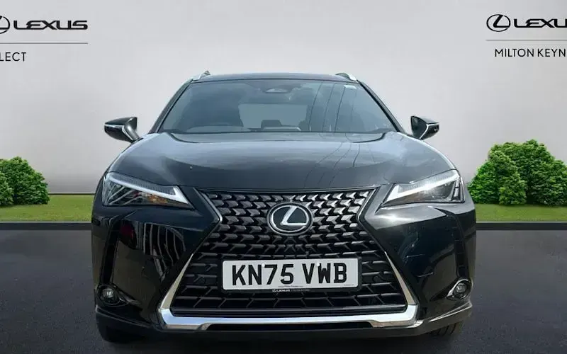 Used Lexus UX 300h 199 HP (146 kW) 2026 SUV
