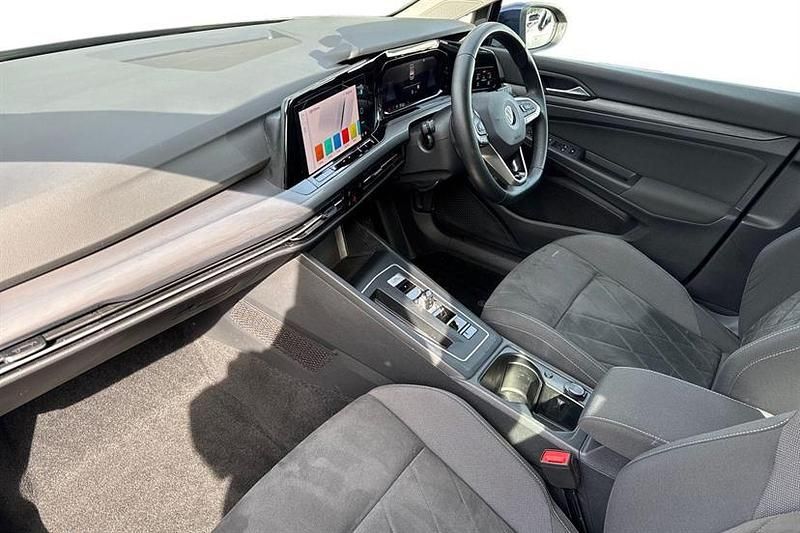 Used VW Golf VII Style 150 HP (110 kW) 2020 Atlantic blue Hatchback