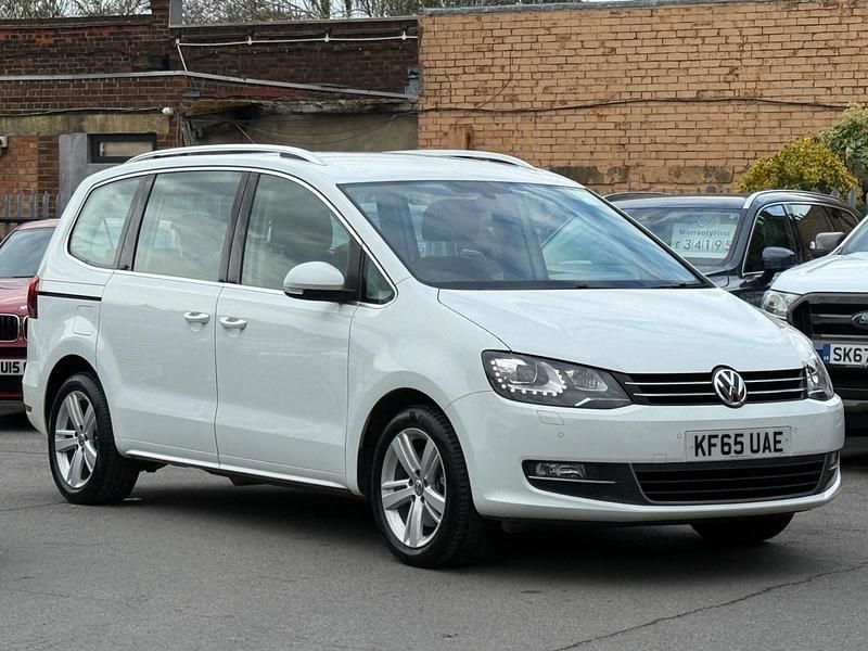 Used VW Sharan SE 150 HP (110 kW) 2025 White MPV