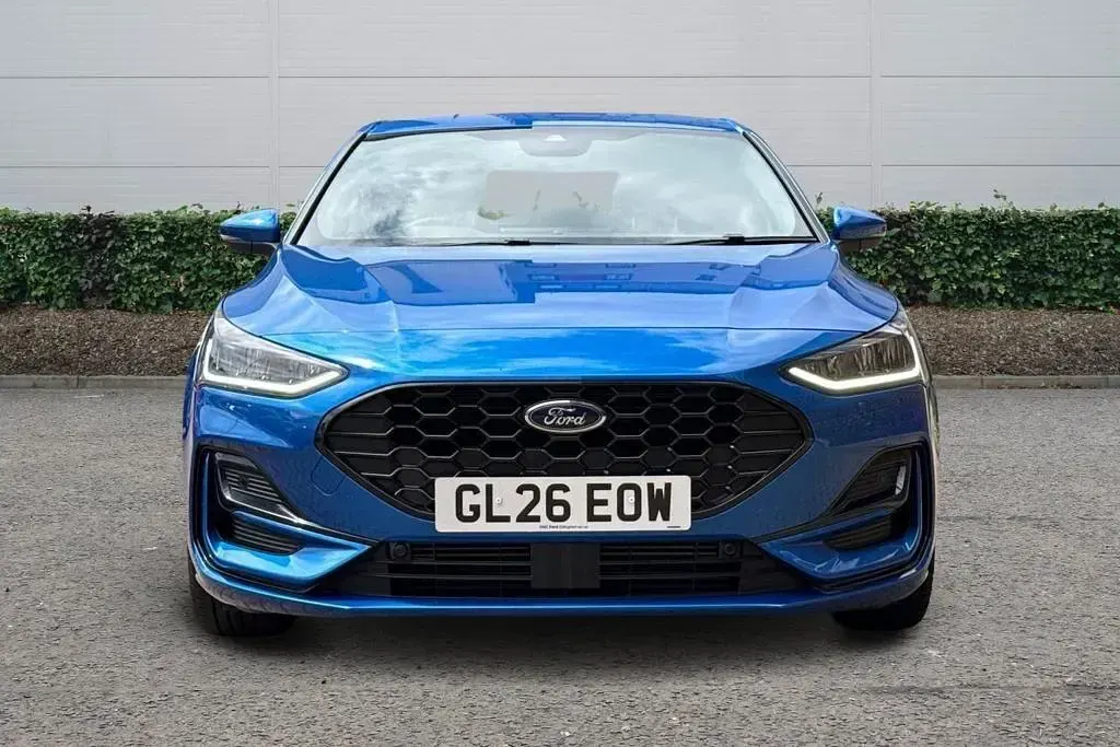 New Ford Focus ST-Line 2026 Blue Hatchback