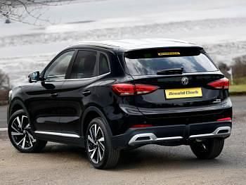New MG ZS SE 196 HP (144 kW) 2025 Metallic  black pearl SUV