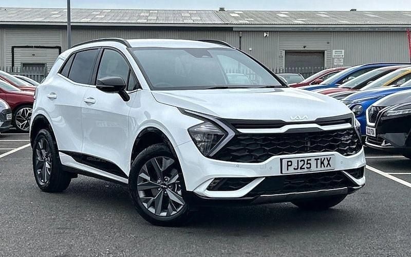 White Used 2024 Kia Sportage GT-Line SUV | £28,737 (Good price) - Image 1/4