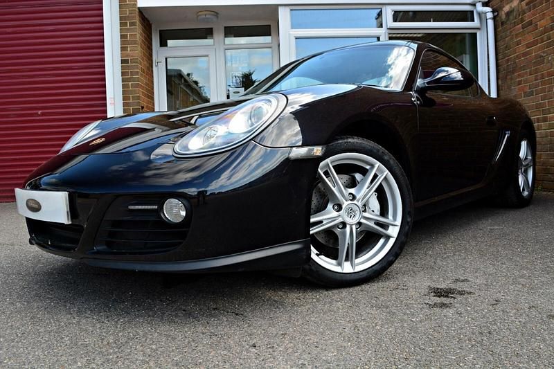Usado Porsche Cayman 265 HP (194 kW) 2012 Preto Coupé