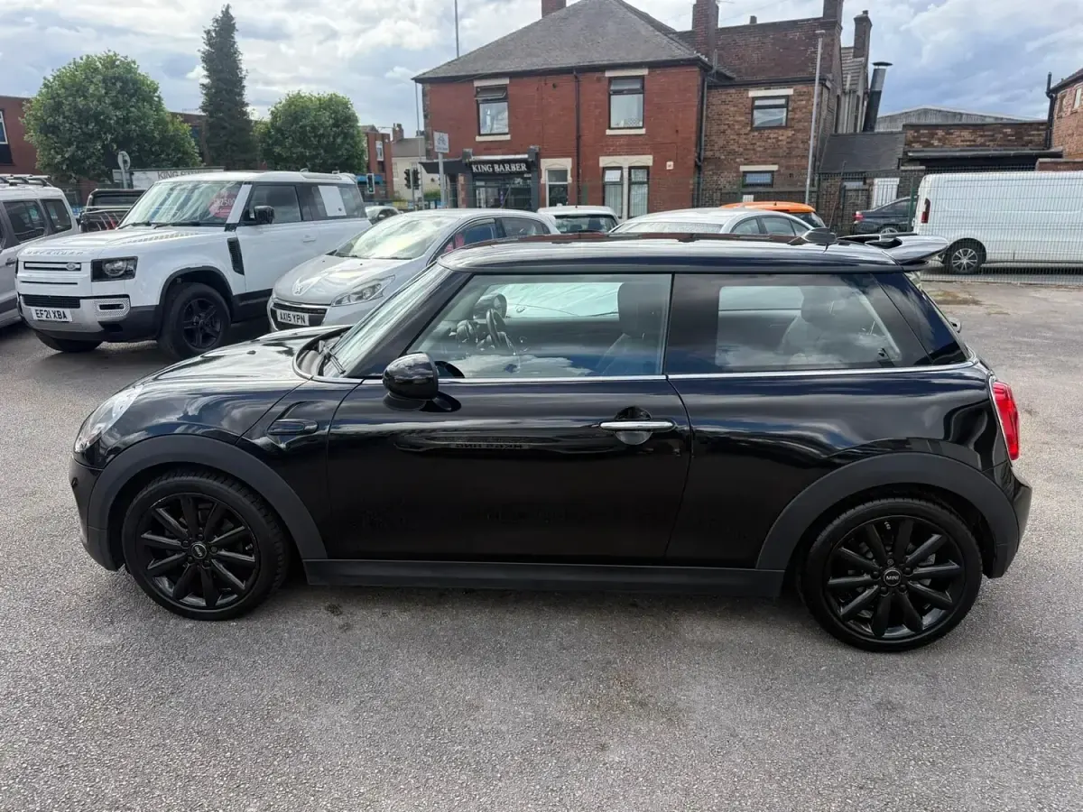 Used Mini Cooper Hatch 2016 Black Hatchback