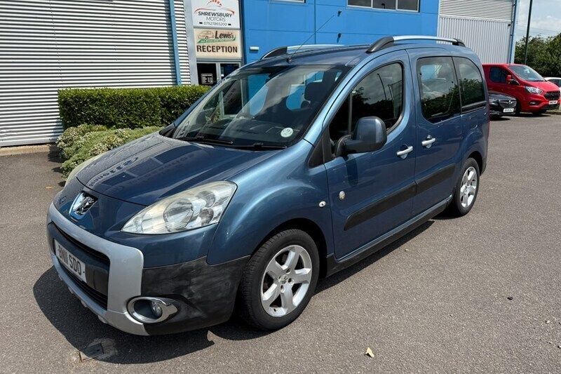 Blue Used 2011 Peugeot Partner Tepee Outdoor MPV | £3,995 (Good price) - Image 1/1