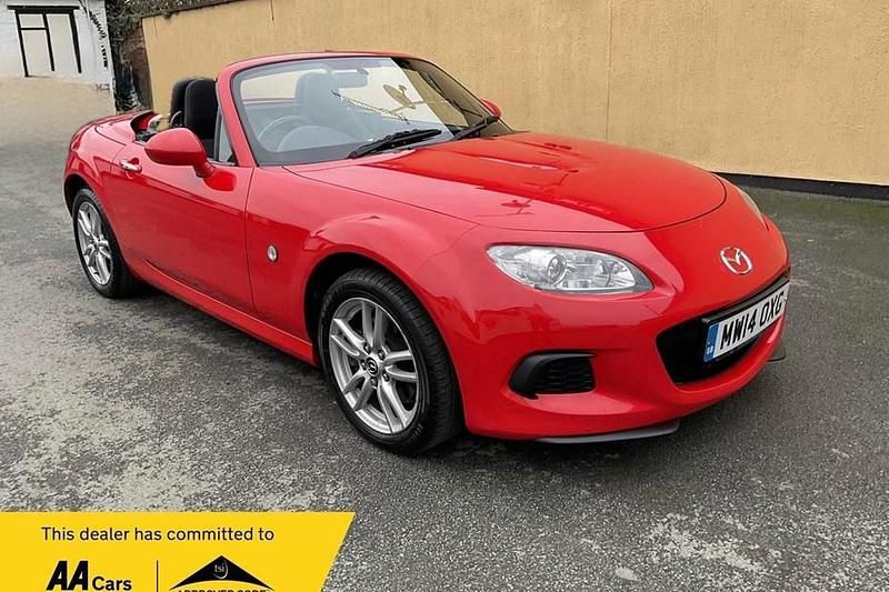 Used Mazda MX5 126 HP (92 kW) 2014 Red Cabriolet