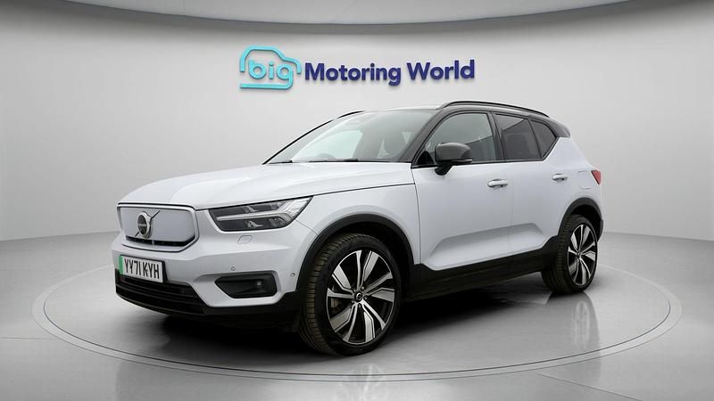 Used Volvo XC40 Pro 300 kW (408 HP) 2021 Silver SUV
