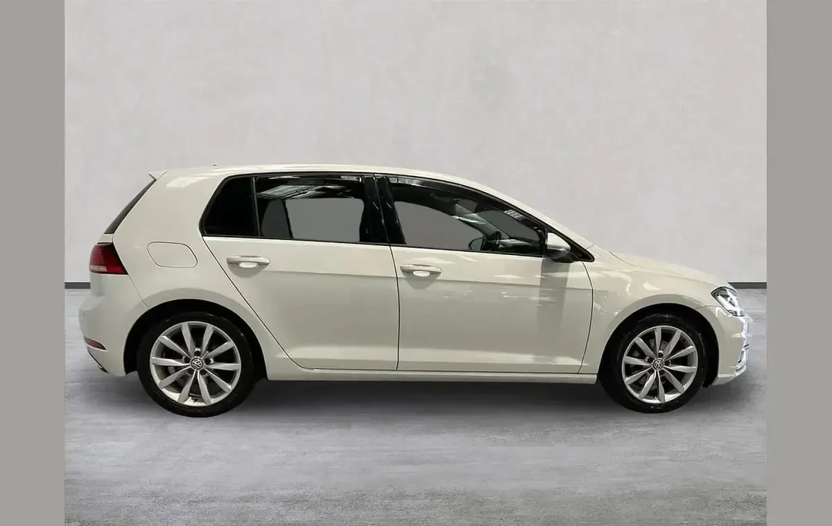 Used VW Golf VIII GT 147 HP (108 kW) 2020 White Hatchback