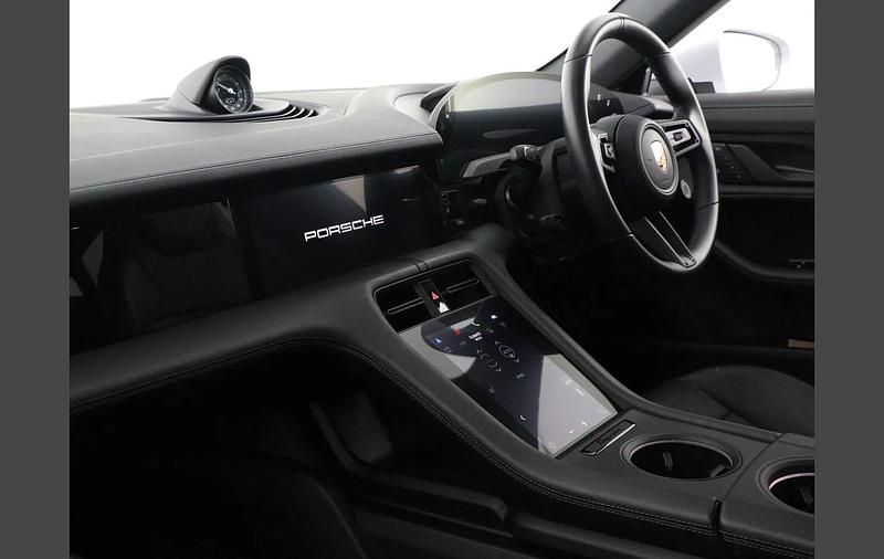 Used Porsche Taycan 419 kW (571 HP) 2023 Grey Sedan