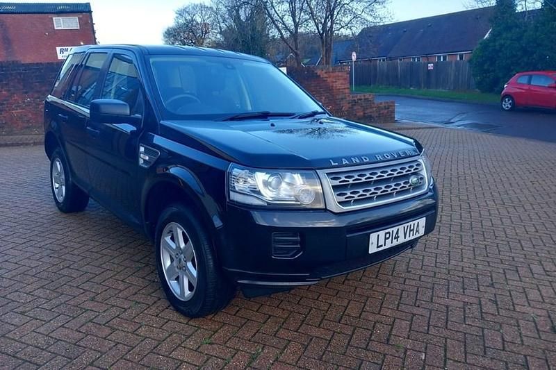 Black Used 2014 Land Rover Freelander 2 S SUV | £5,750 (Good price) - Image 1/1