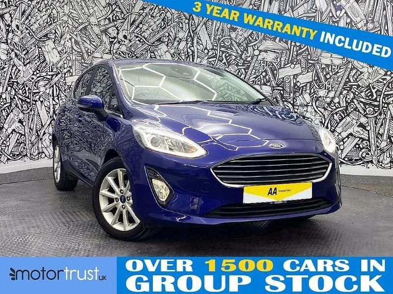 Used Ford Fiesta Titanium 100 HP (73 kW) 2017 Blue Hatchback