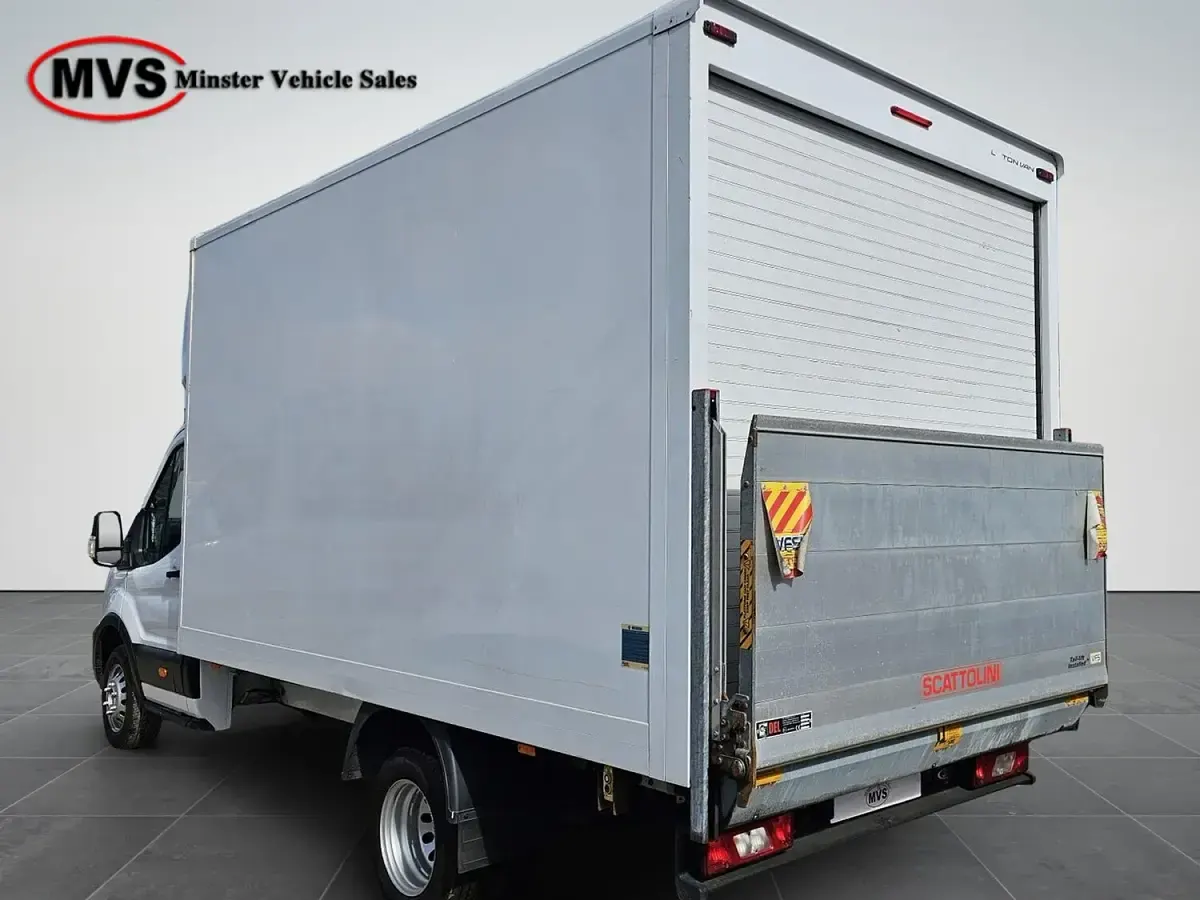 Used Ford Transit 130 HP (95 kW) 2021 White