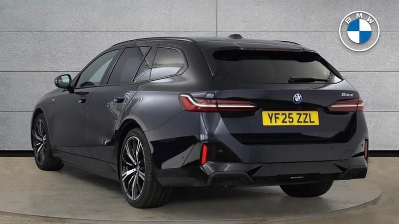 Used BMW 530e M Sport 295 HP (216 kW) 2025 Black Estate