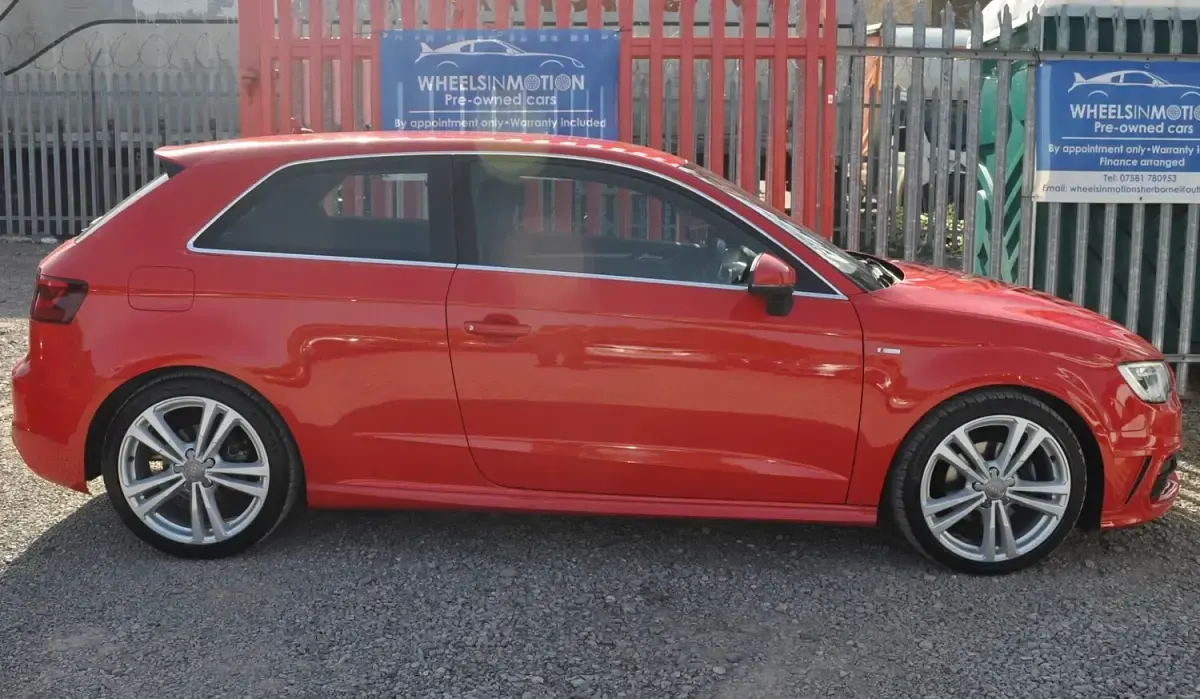 Used Audi A3 S-Line 150 HP (110 kW) 2013 Red Hatchback