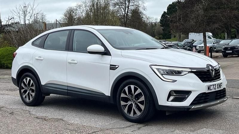 Used Renault Arkana Iconic 142 HP (104 kW) 2023 White  SUV