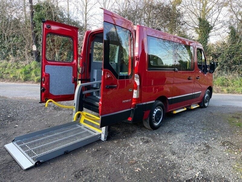 Red Used 2023 Renault Master Business Van | £29,995 - Image 1/4