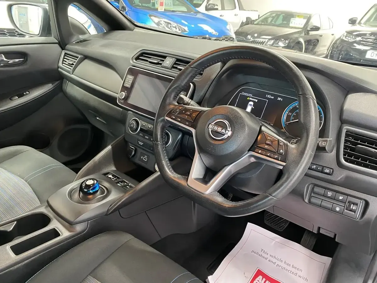 Used Nissan Leaf Acenta 110 kW (150 HP) 2022 Grey Hatchback